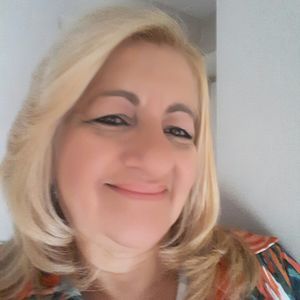 Meet your Posher, Mayra